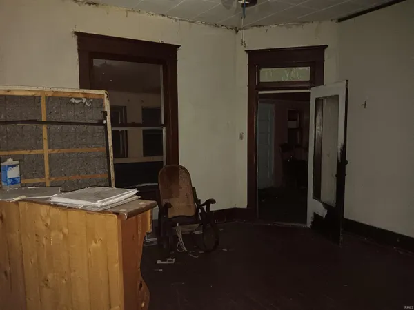 $27,904 | 317 West Glenn Street, Shelburn, IN 47879