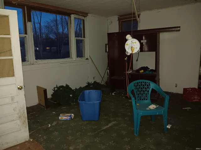 $28,405 | 317 West Glenn Street, Shelburn, IN 47879