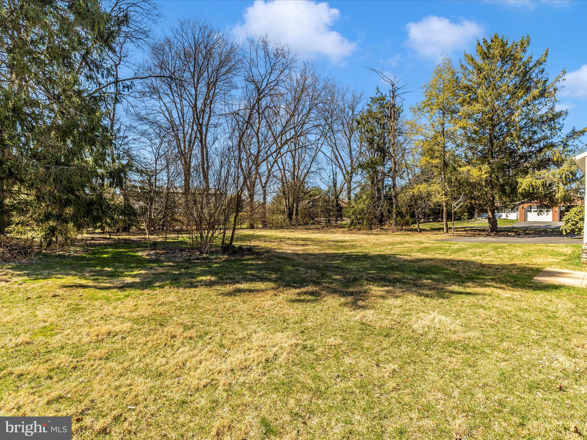 20731 Emerald Drive Hagerstown, MD 21742 - Photo 45 of 54 a view of a yard with swimming pool