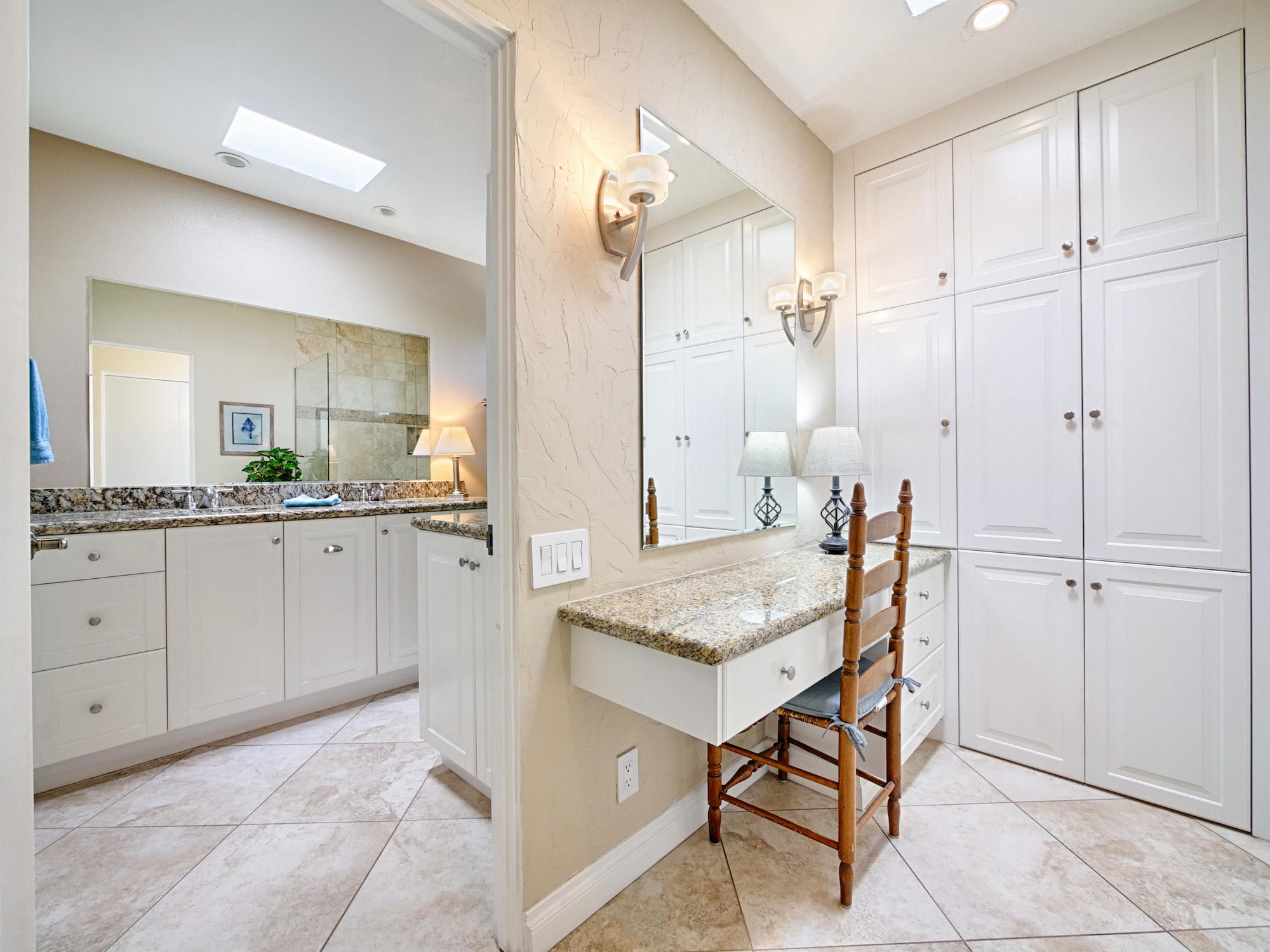 73620 Golf Course Lane, Unit A Palm Desert, CA 92260 - Photo 5 of 41 17-0796