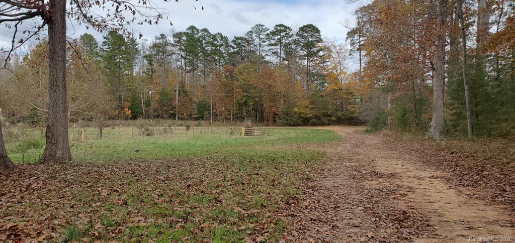 996 Willis Farm Road Clover, SC 29710 - Photo 20 of 29