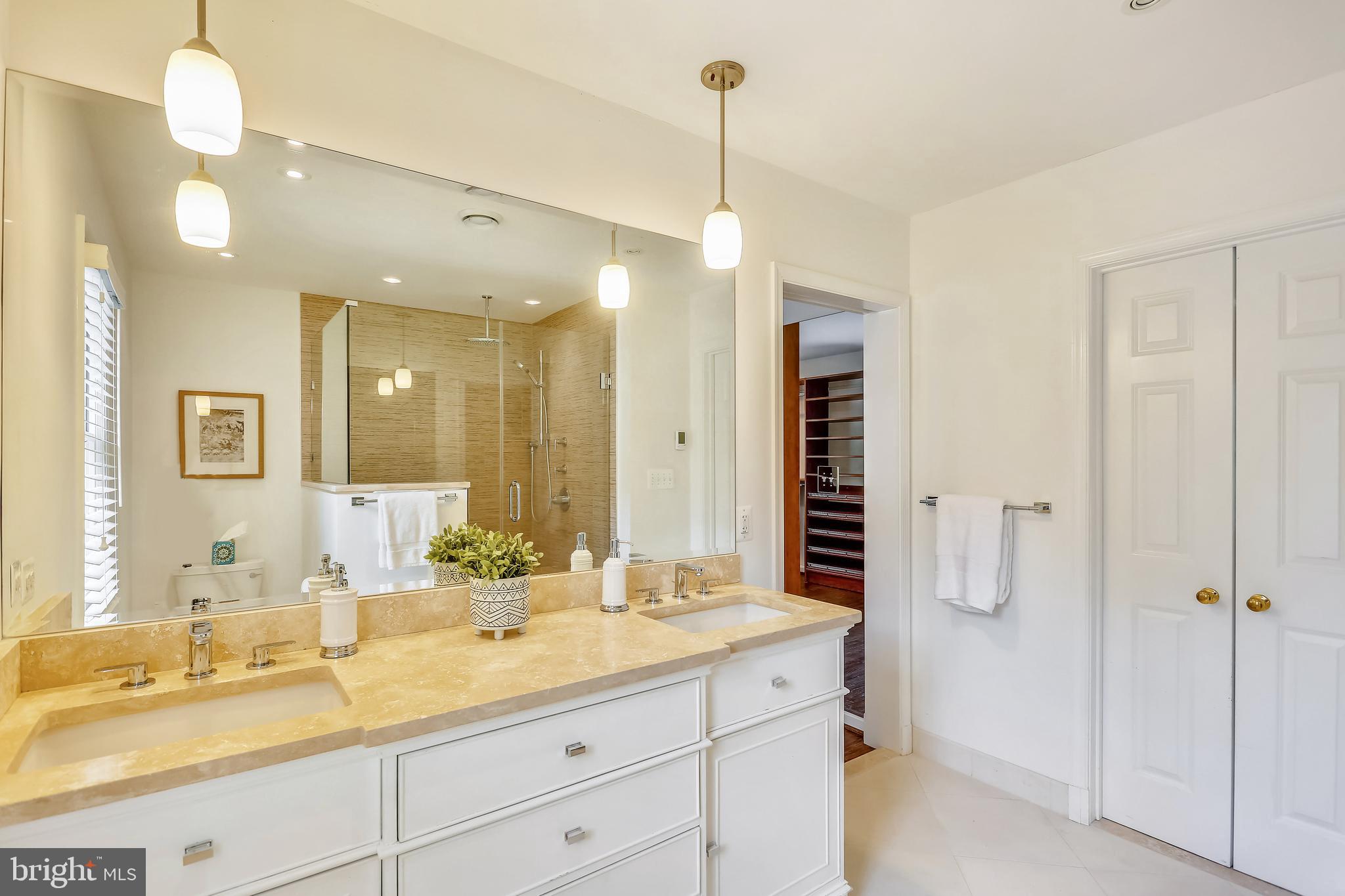 12308 Beall Spring Road Potomac, MD 20854 - Photo 14 of 25 Master bathroom