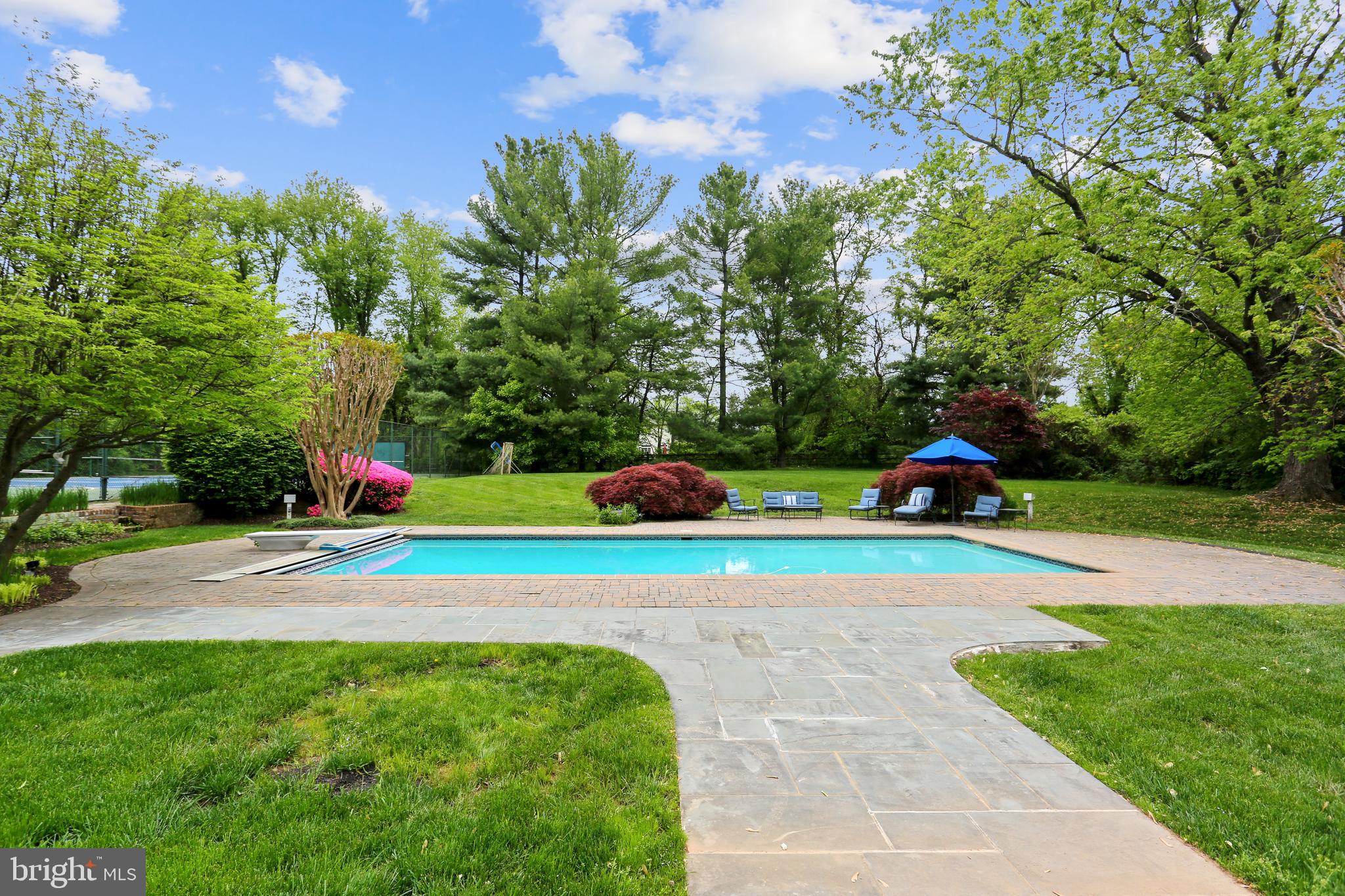 12308 Beall Spring Road Potomac, MD 20854 - Photo 23 of 25 Backyard/pool/patio