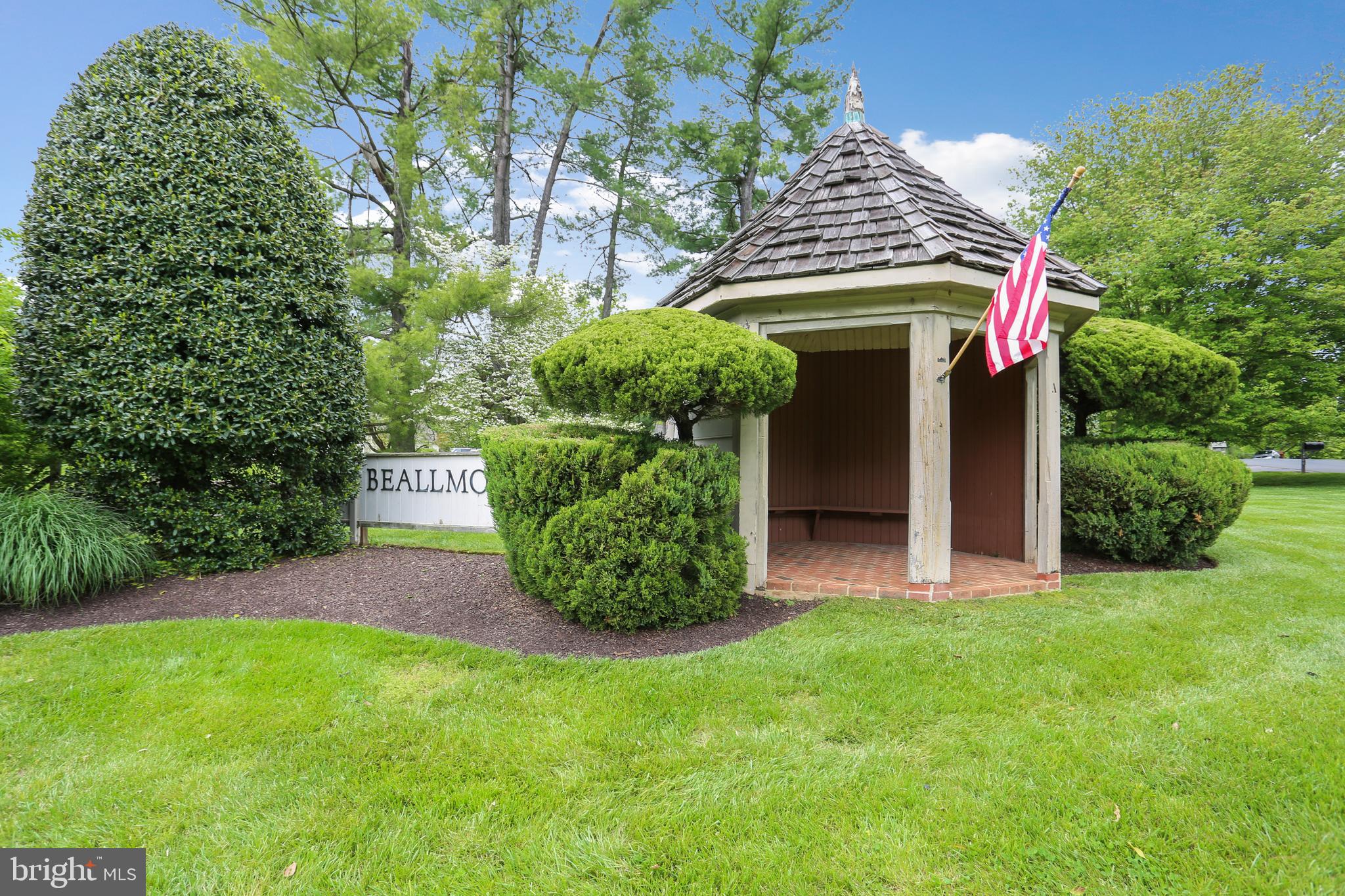 12308 Beall Spring Road Potomac, MD 20854 - Photo 24 of 25 Backyard