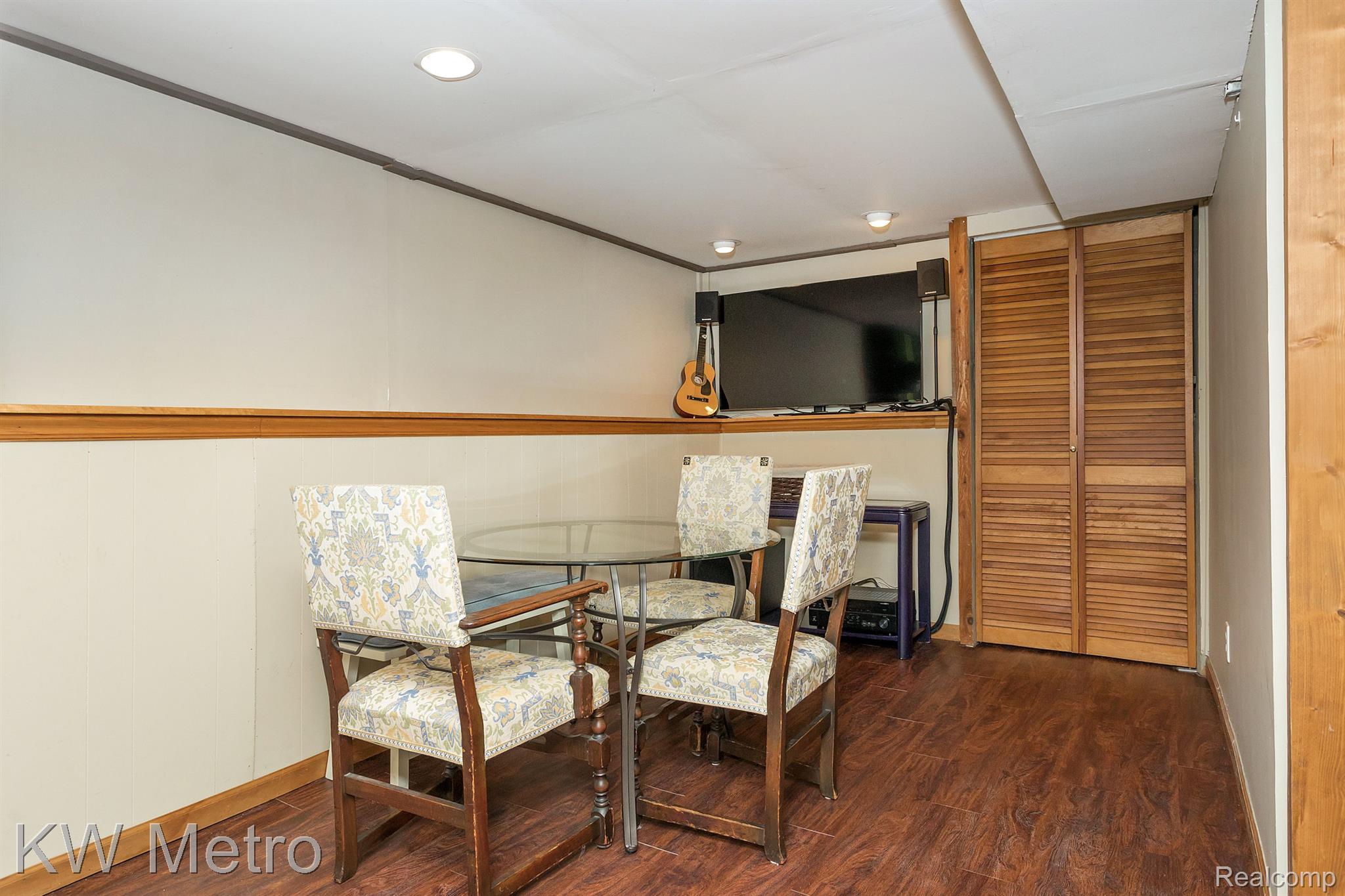 660 Trinway Road Troy, MI 48085 - Photo 36 of 50