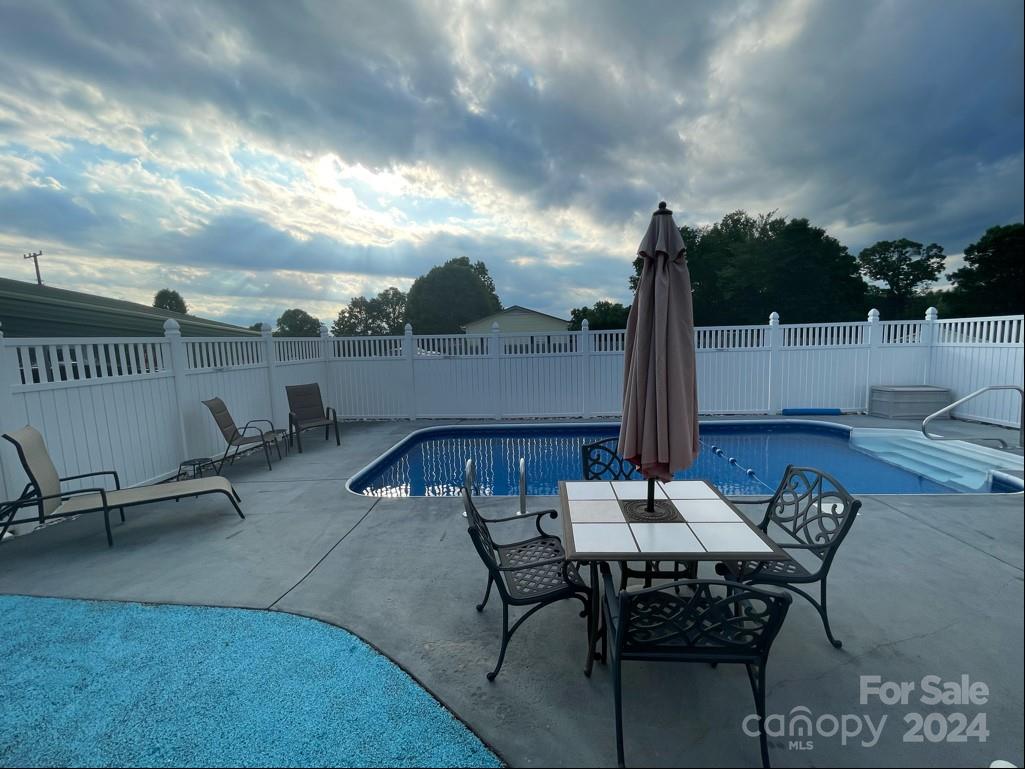 313 Summers Road Morganton, NC 28655 - Photo 29 of 36 a view of a patio with furniture