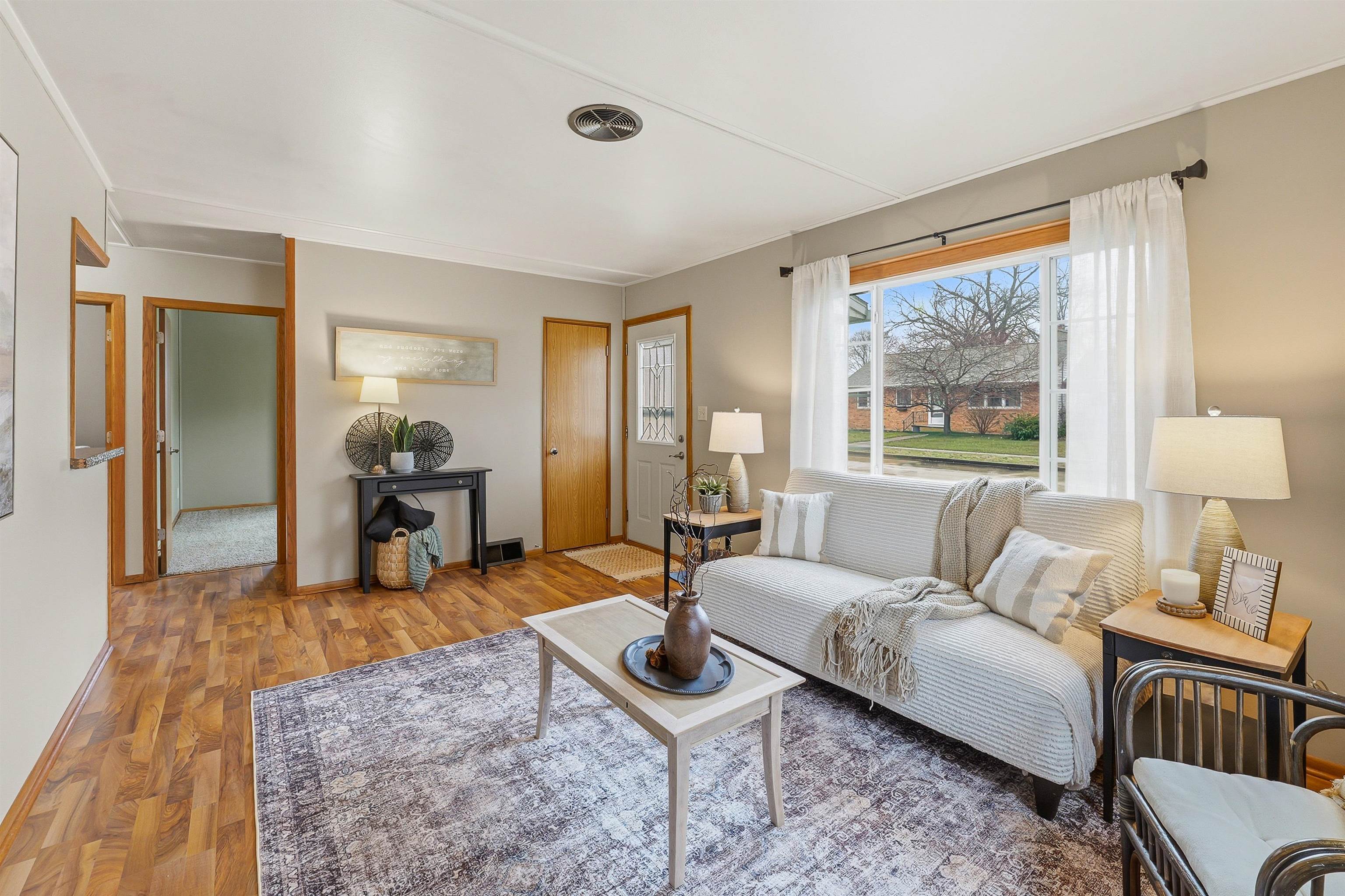 149 West 23rd Avenue Oshkosh, WI 54902 - Photo 3 of 27