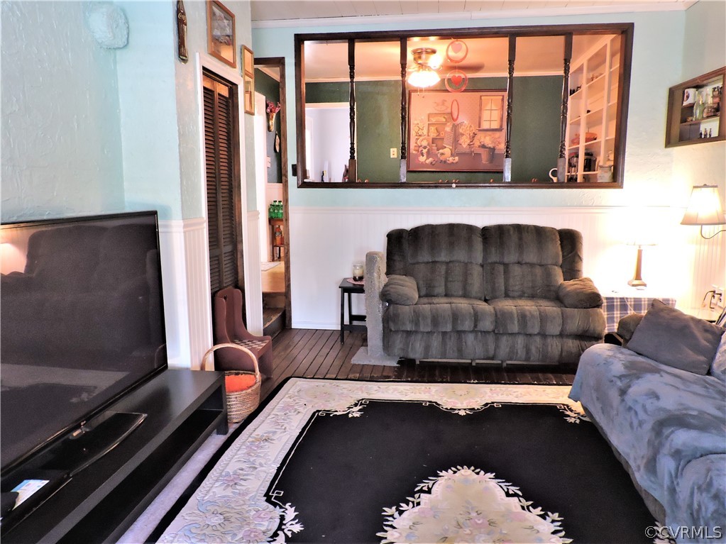 2032 Old Tavern Road Powhatan, VA 23139 - Photo 8 of 22 Sunken den