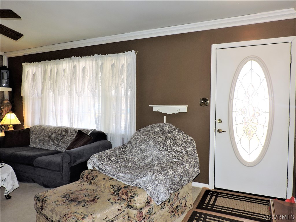 2032 Old Tavern Road Powhatan, VA 23139 - Photo 9 of 22 Living room