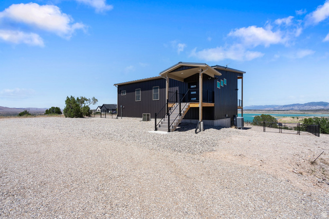 13030 South Ward Beach Road, Unit 5 Levan, UT 84639 - Photo 3 of 43