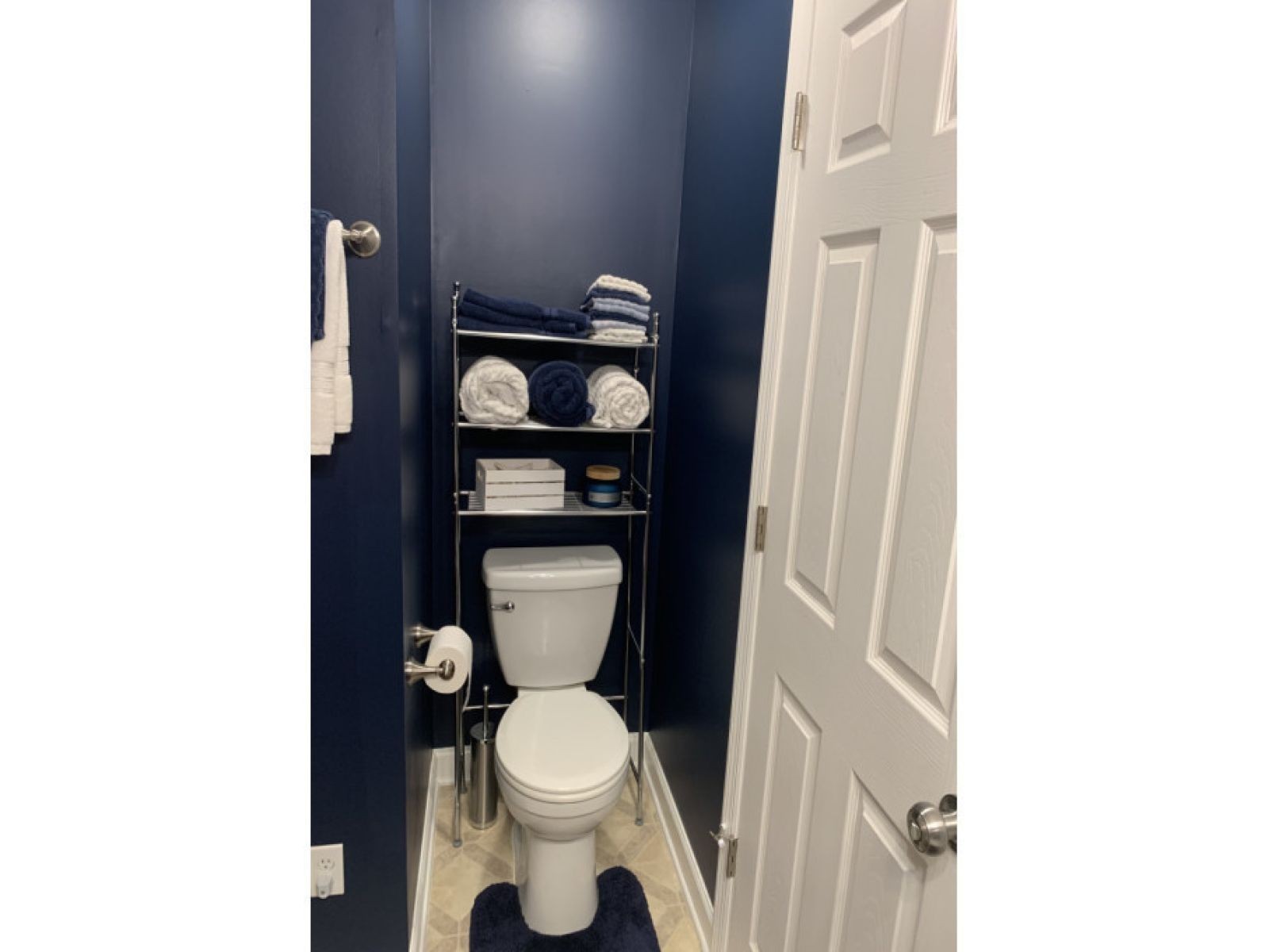 59 Falcon Drive Manchester, TN 37355 - Photo 18 of 20 a close up of a toilet