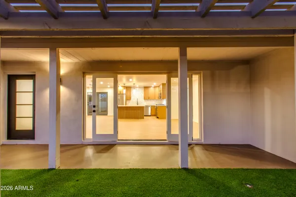 $899,000 | 11841 North 24th Street, Phoenix, AZ 85028