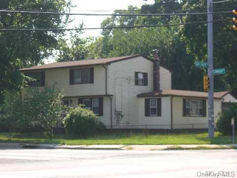 144 Commack Road North Babylon, NY 11703 - Photo 1 of 1 Gallery Image 1