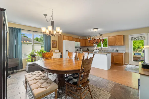 $335,000 | 106 Nicole Drive, Brooklyn, MI 49230