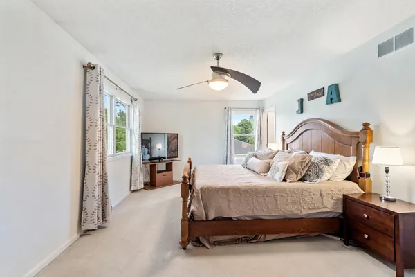 $335,000 | 106 Nicole Drive, Brooklyn, MI 49230