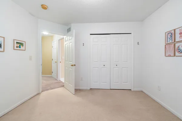 $335,000 | 106 Nicole Drive, Brooklyn, MI 49230