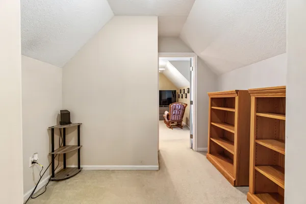 $335,000 | 106 Nicole Drive, Brooklyn, MI 49230