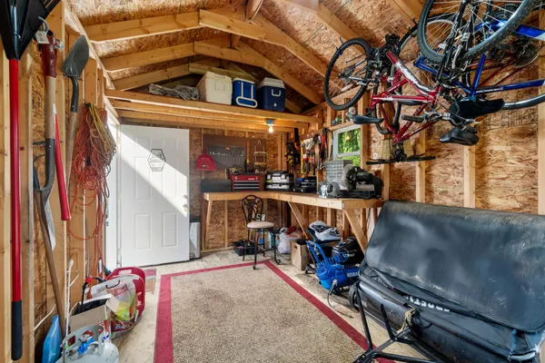 $335,000 | 106 Nicole Drive, Brooklyn, MI 49230