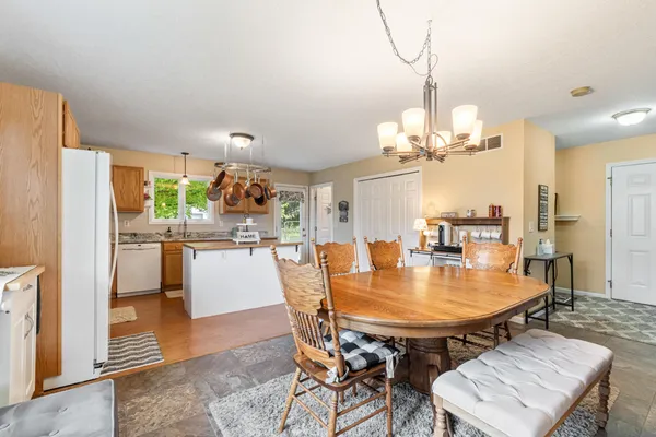 $335,000 | 106 Nicole Drive, Brooklyn, MI 49230