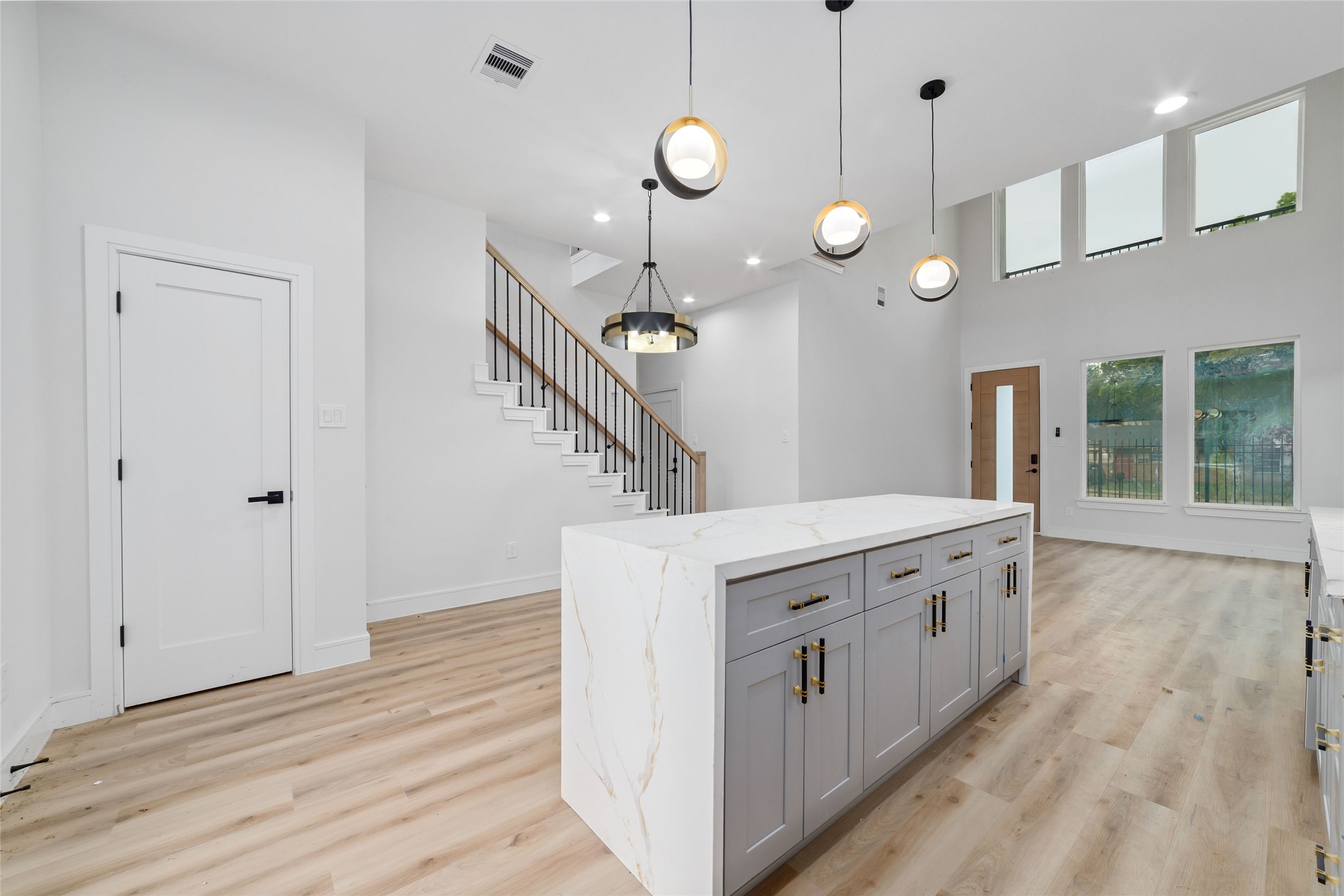 6715 England Street Houston, TX 77021 - Photo 7 of 25