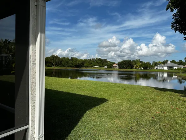 $2,950 | 519 Northwest Ember Way, Jensen Beach, FL 34957