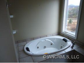 40 Moonrise Ridge Leicester, NC 28748 - Photo 10 of 20 Gallery Image 10