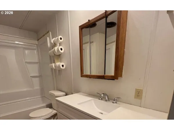$26,000 | 1905 Waverly Drive Southeast, Albany, OR 97322