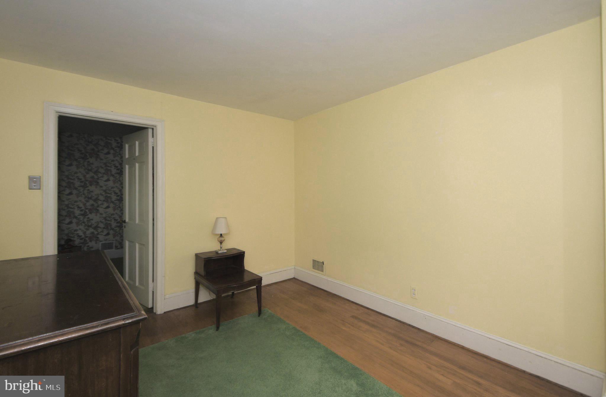 120 Hewett Road Wyncote, PA 19095 - Photo 23 of 44 a room with a bench