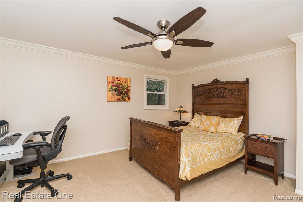 3307 Salem Court Rochester Hills, MI 48306 - Photo 23 of 36