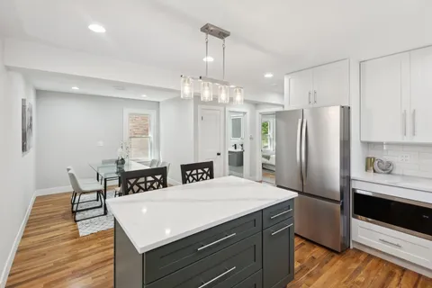 $540,000 | 3737 North Cumberland Avenue, Chicago, IL 60634