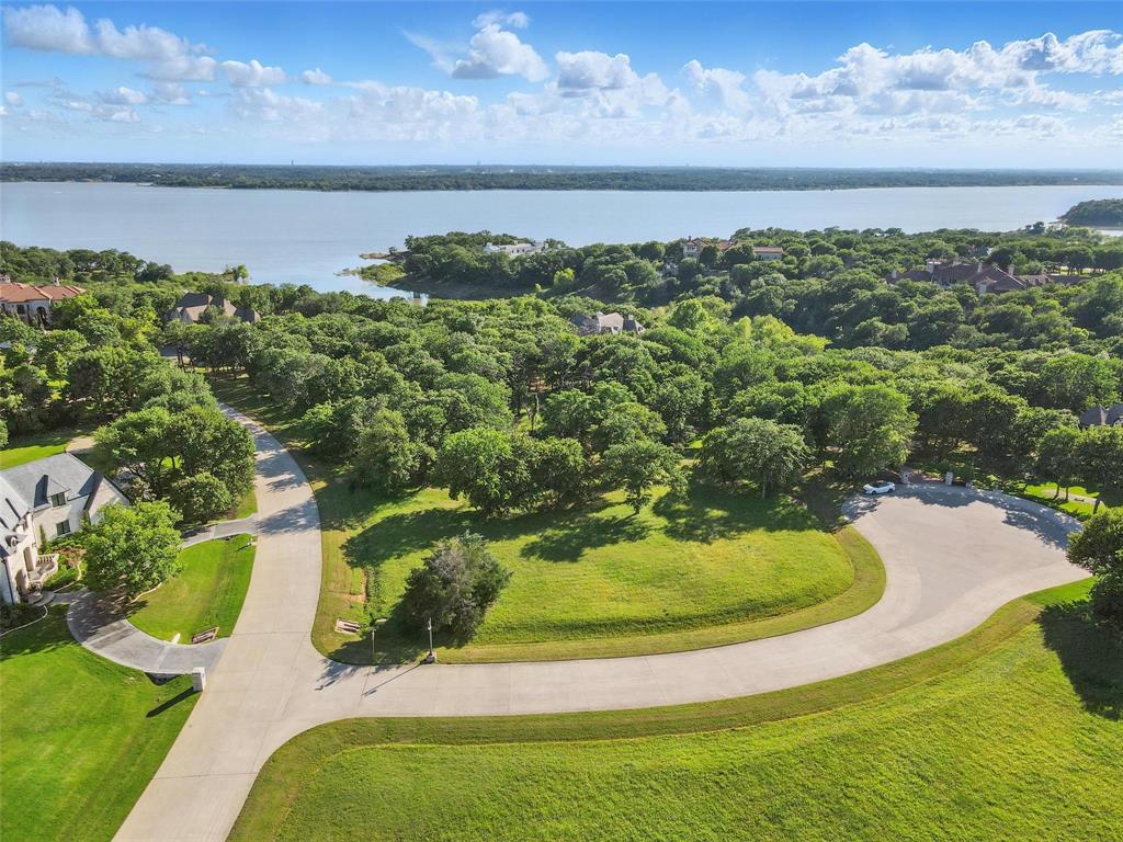 5901 Rue Jordan Flower Mound, TX 75022 - Photo 3 of 13