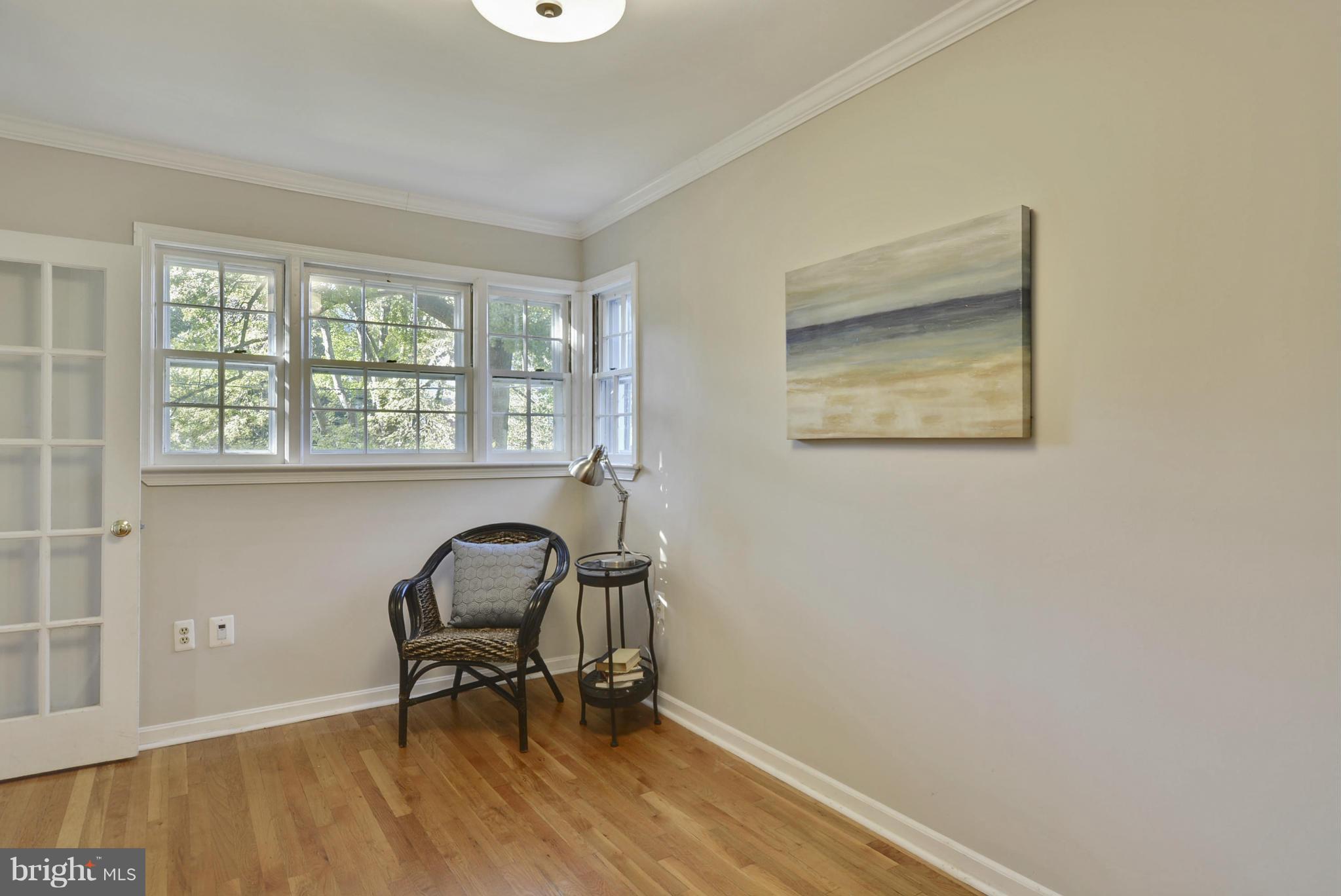 404 Mansfield Road Silver Spring, MD 20910 - Photo 12 of 30 Interior (General)