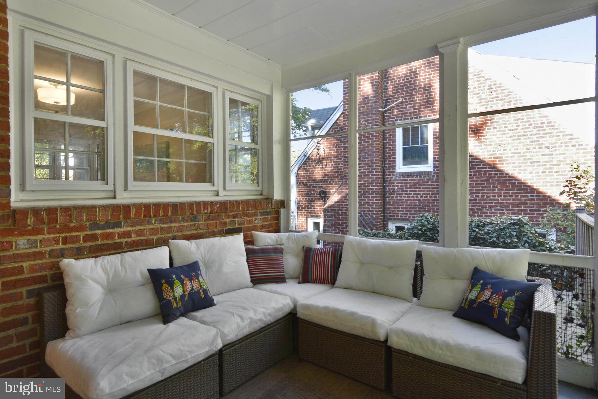 404 Mansfield Road Silver Spring, MD 20910 - Photo 14 of 30 Exterior (General)