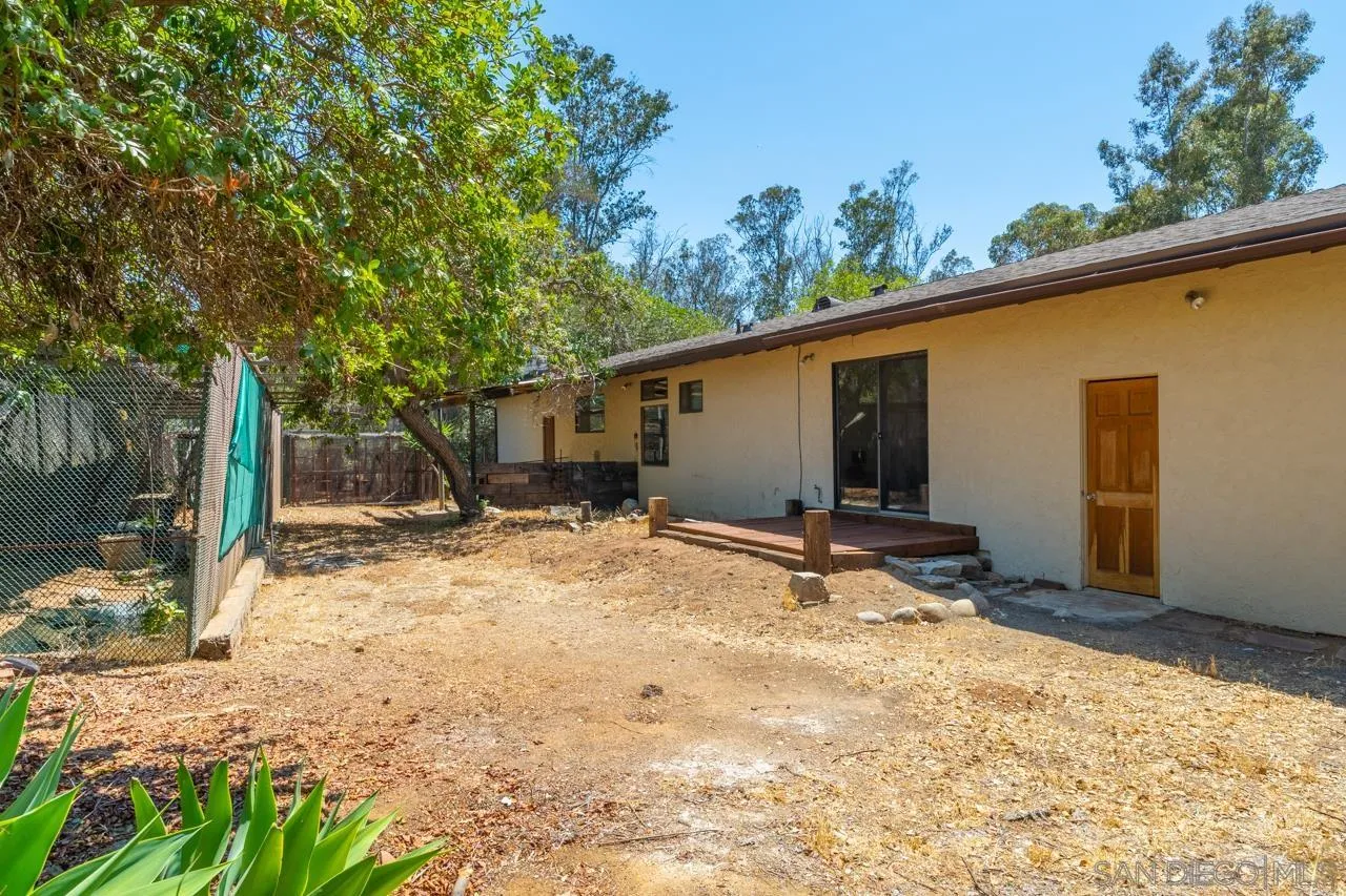 11458 Manzanita Road Lakeside, CA 92040 - Photo 71 of 71 a view of a backyard of the house