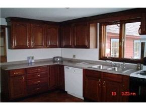 67 Hampstead Road Sandown, NH 03873 - Photo 4 of 9