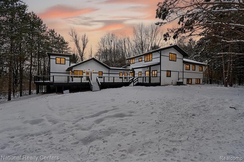 2807 Faussett Road Howell, MI 48855 - Photo 4 of 84