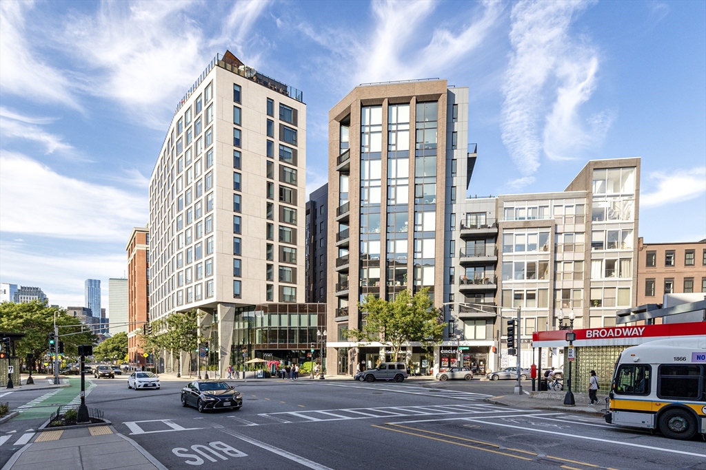 14 West Broadway, Unit 307 Boston, MA 02127 - Photo 25 of 26