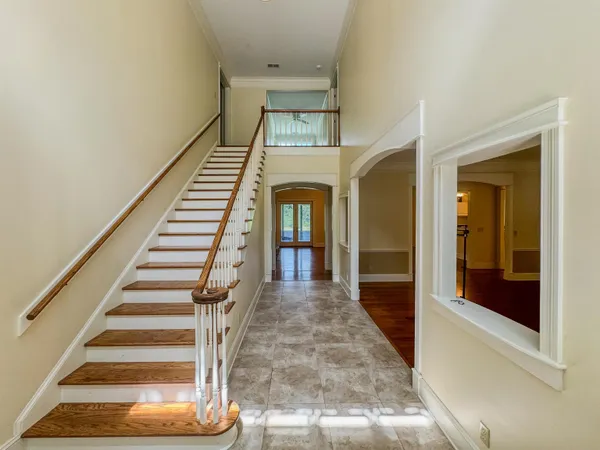 $1,200,000 | 3890 Ames Road, Hickory Valley, TN 38042