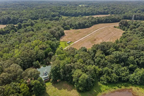 $1,200,000 | 3890 Ames Road, Hickory Valley, TN 38042