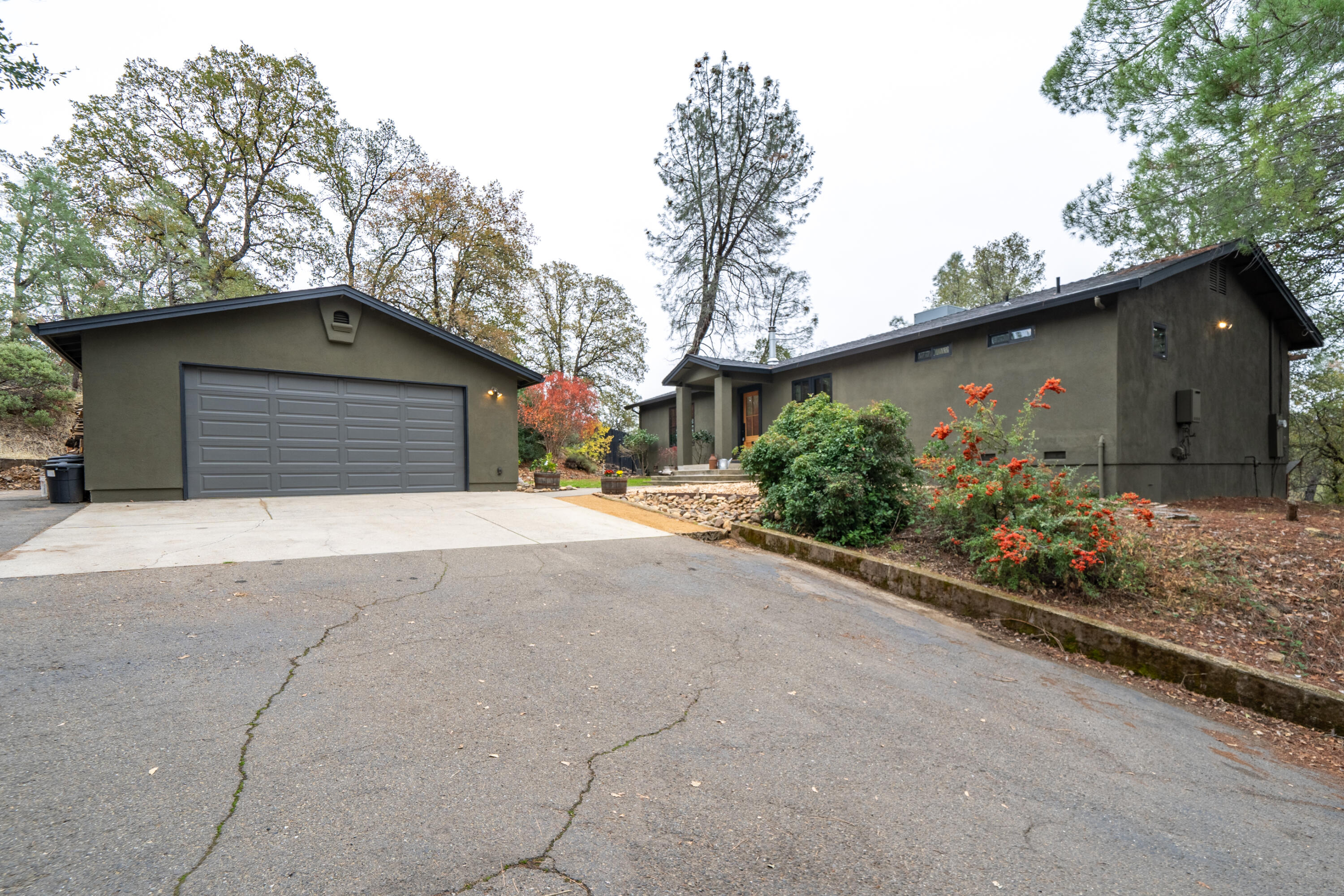 20042 Old Alturas Road Redding, CA 96003 - Photo 1 of 54 20042 Old Alturas Rd v2-1