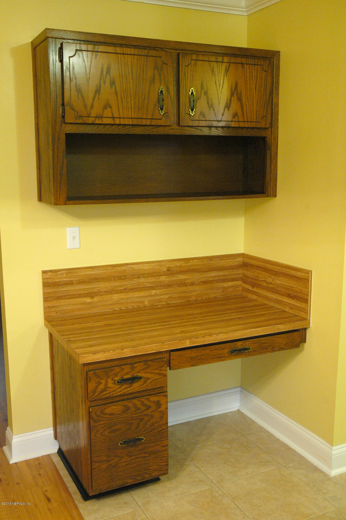 2718 Ruby Hilliard, FL 32046 - Photo 18 of 33 Desk 01