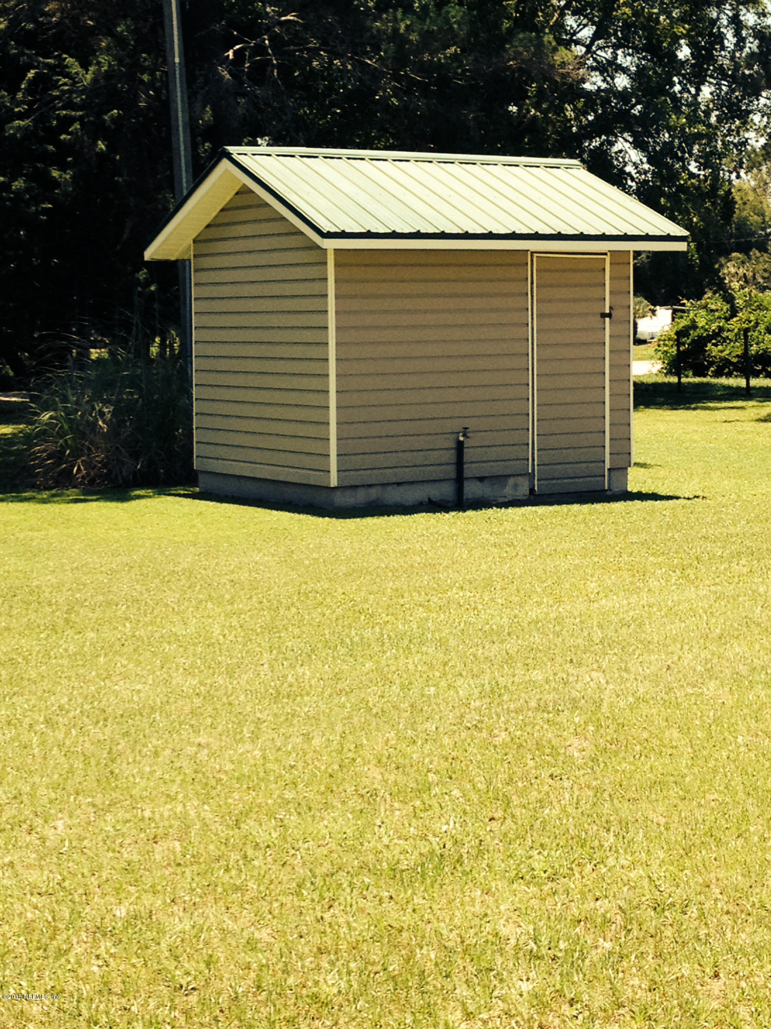 2718 Ruby Hilliard, FL 32046 - Photo 32 of 33 Well Shed