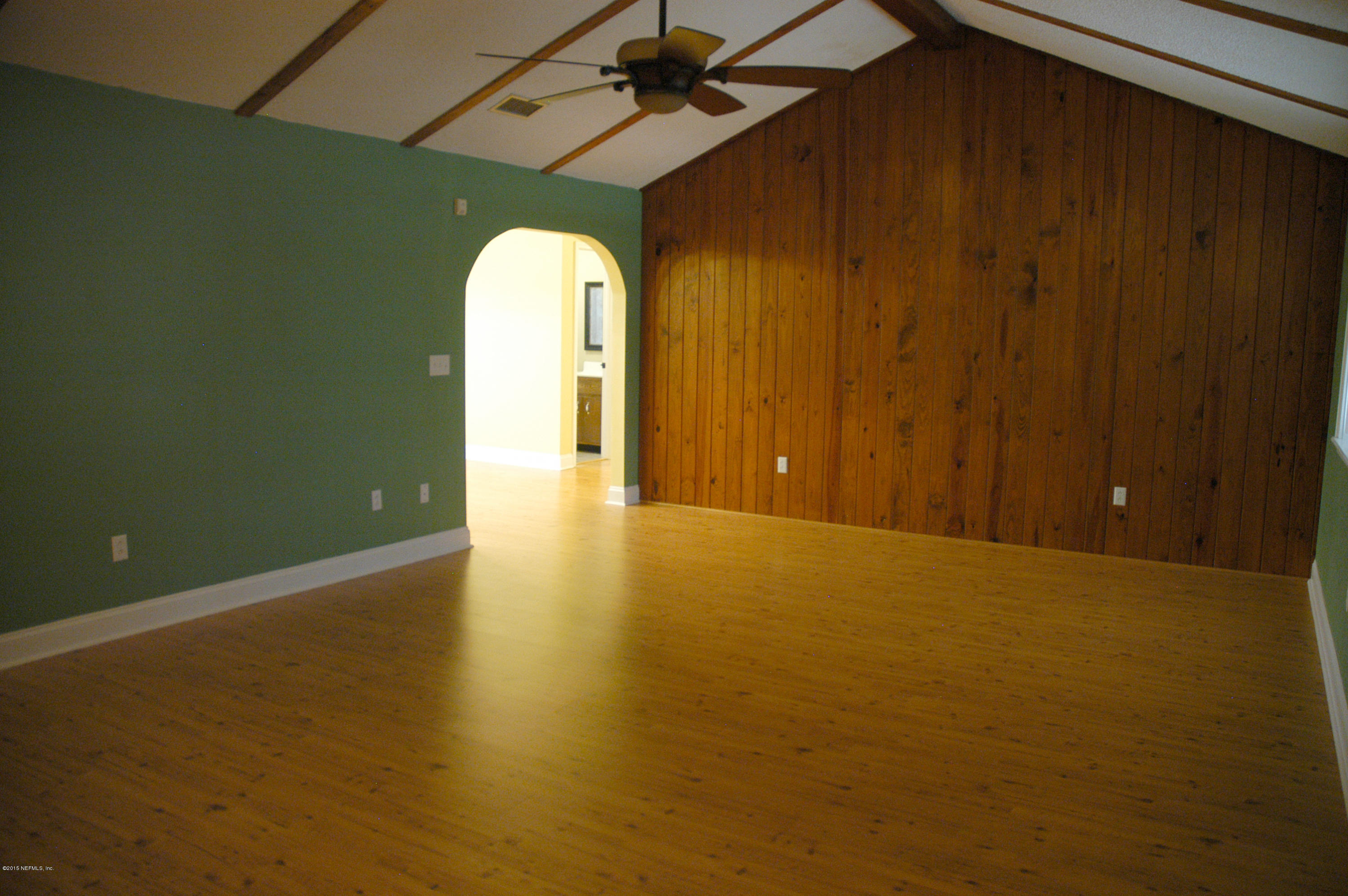 2718 Ruby Hilliard, FL 32046 - Photo 4 of 33 Living Room 04