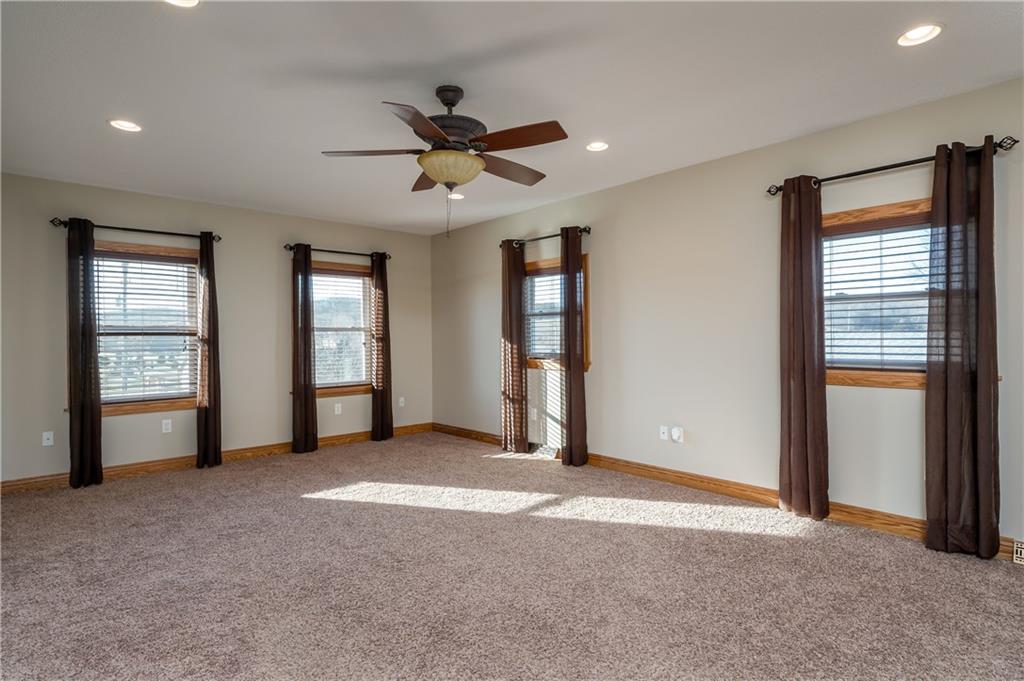182 Moore Road Butler, PA 16001 - Photo 3 of 23