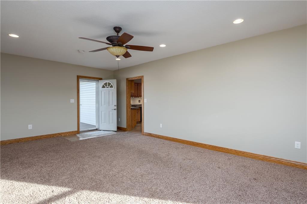 182 Moore Road Butler, PA 16001 - Photo 4 of 23