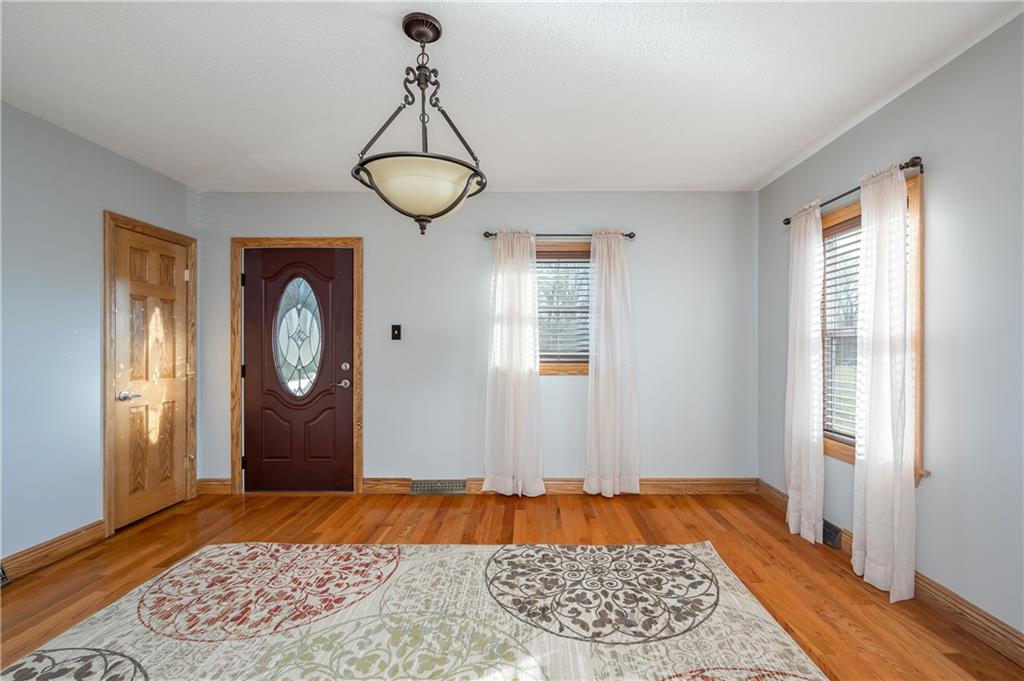 182 Moore Road Butler, PA 16001 - Photo 9 of 23