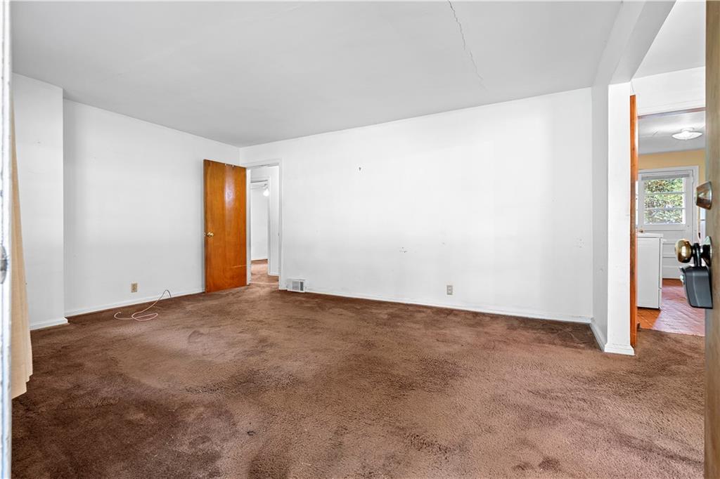 2592 Woodridge Drive Decatur, GA 30033 - Photo 4 of 25 Gallery Image 4