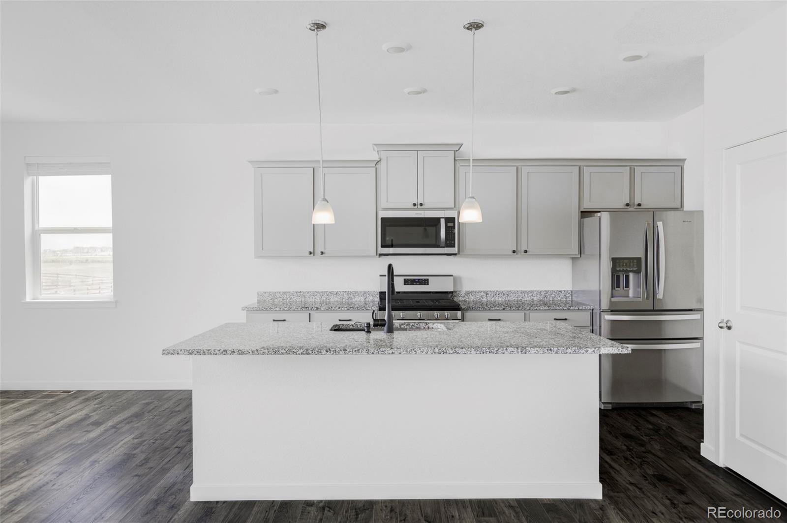 226 Racer Street Bennett, CO 80102 - Photo 5 of 25 Gallery Image 5