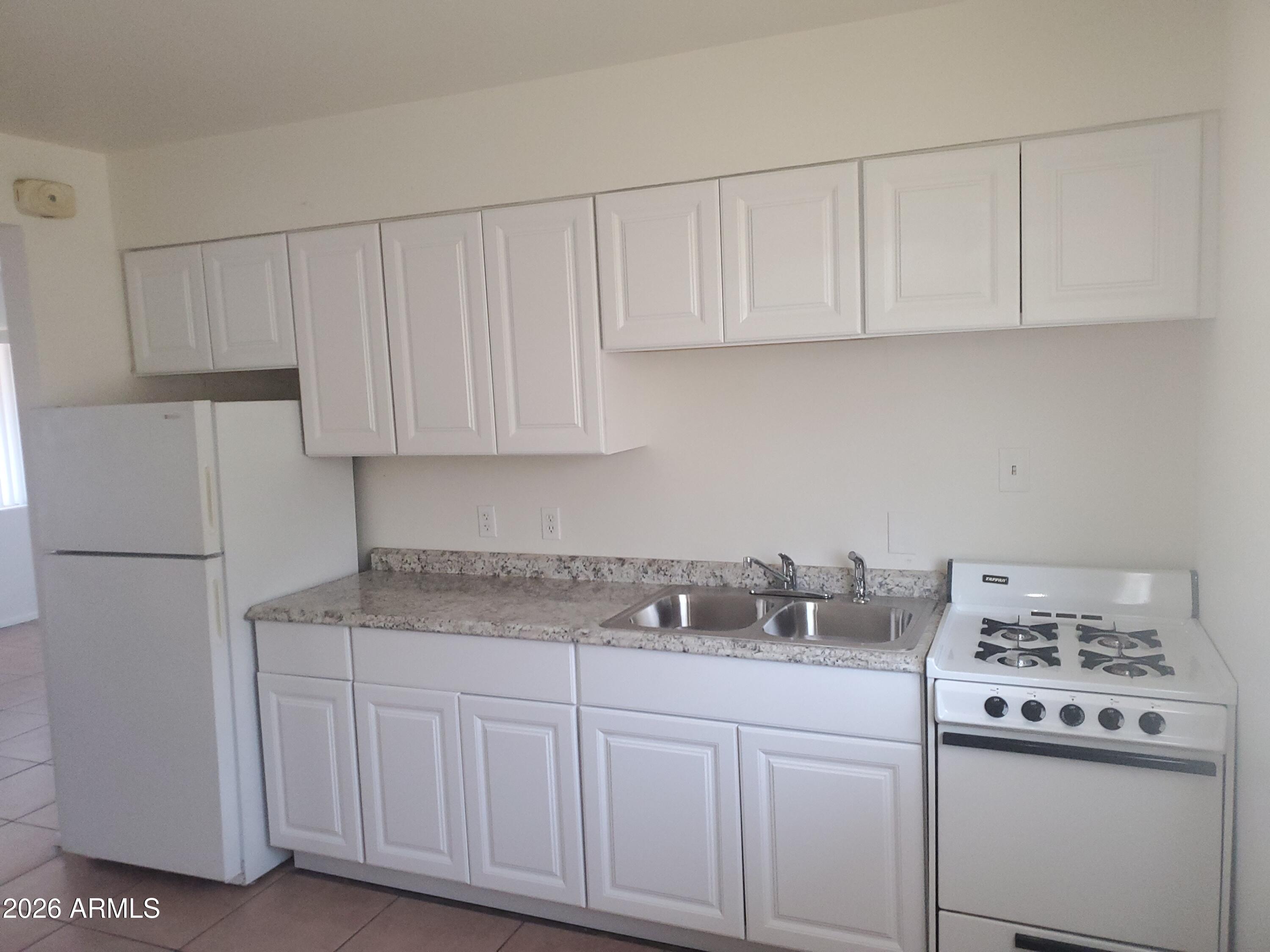 2101 East Osborn Road Phoenix, AZ 85016 - Photo 12 of 14