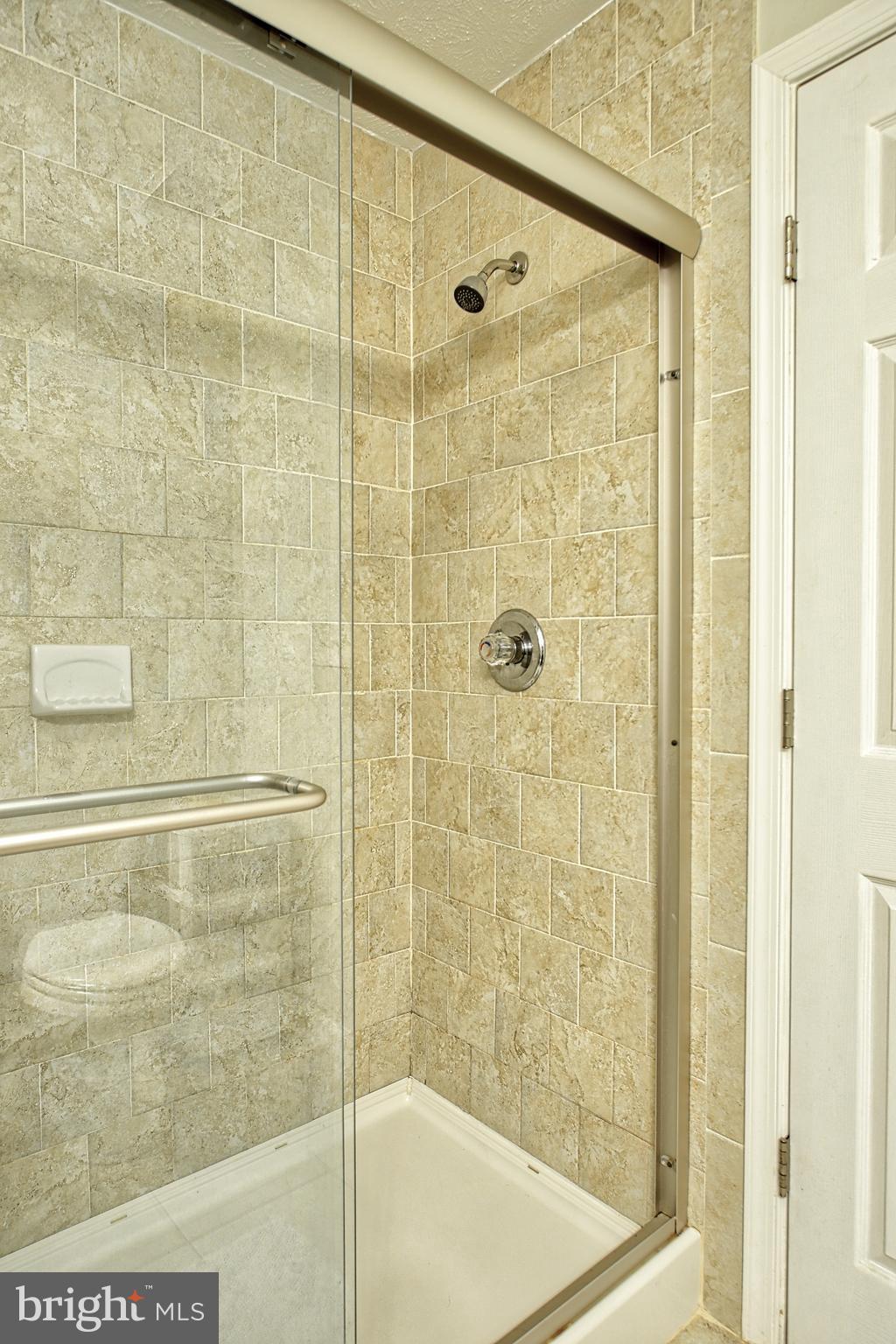 752 Kennington Road, Unit 752 Reisterstown, MD 21136 - Photo 23 of 25 Bath